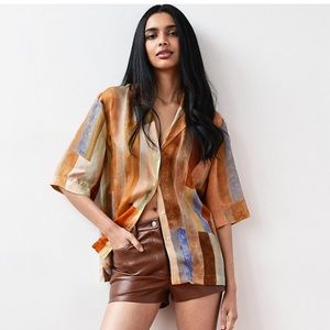 Aritzia Wilfred Aries Button Up NWT size S